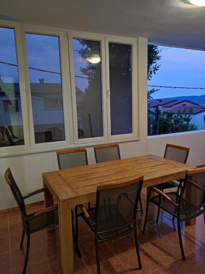 Apartments Veni Up Starigrad Paklenica Exterior photo