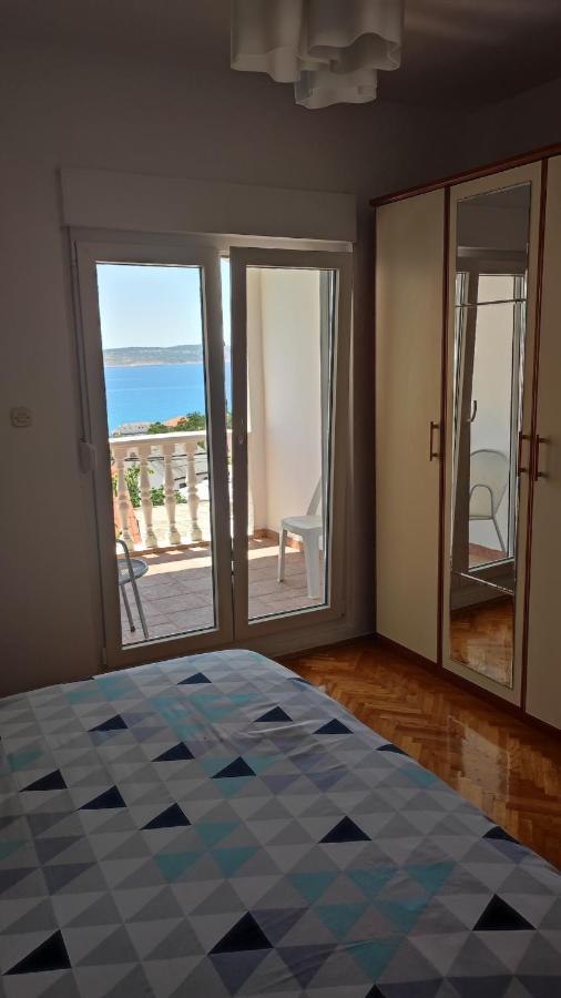 Apartments Veni Up Starigrad Paklenica Exterior photo