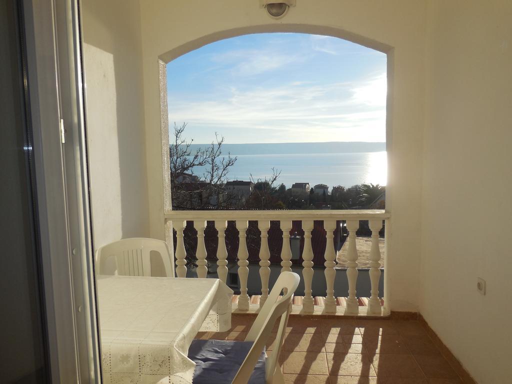 Apartments Veni Up Starigrad Paklenica Exterior photo